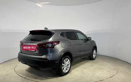 Nissan Qashqai, 2021 год, 1 899 000 рублей, 6 фотография