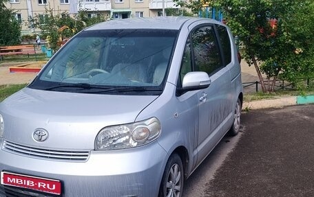 Toyota Porte II, 2011 год, 550 000 рублей, 1 фотография