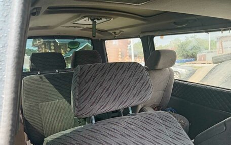 Toyota HiAce H100, 1995 год, 350 000 рублей, 5 фотография