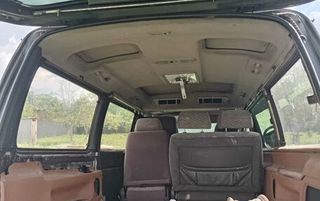 Toyota HiAce H100, 1995 год, 350 000 рублей, 9 фотография