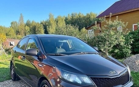 KIA Rio III рестайлинг, 2016 год, 950 000 рублей, 2 фотография