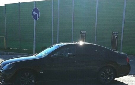 Infiniti M, 2010 год, 750 000 рублей, 2 фотография