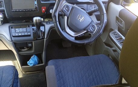 Honda Stepwgn IV, 2015 год, 1 800 000 рублей, 7 фотография