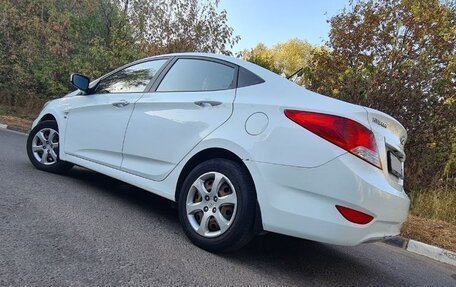Hyundai Solaris II рестайлинг, 2013 год, 940 000 рублей, 10 фотография