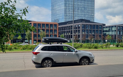 Mitsubishi Outlander III рестайлинг 3, 2020 год, 2 500 000 рублей, 1 фотография