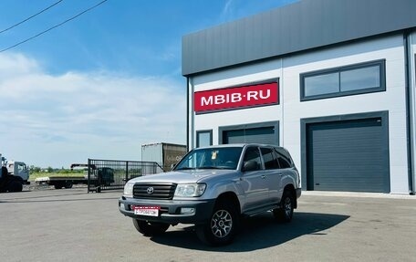Toyota Land Cruiser 100 рестайлинг 2, 2005 год, 2 799 000 рублей, 1 фотография