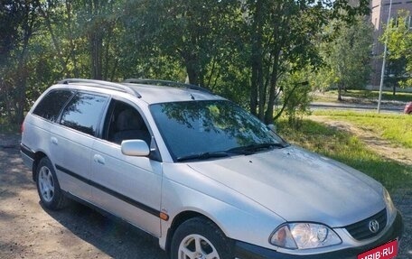 Toyota Avensis III рестайлинг, 2002 год, 420 000 рублей, 6 фотография