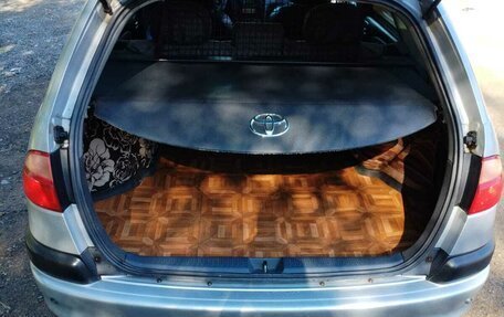 Toyota Avensis III рестайлинг, 2002 год, 420 000 рублей, 7 фотография