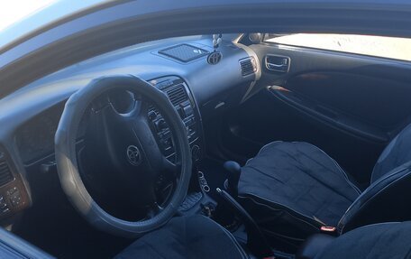 Toyota Avensis III рестайлинг, 2002 год, 420 000 рублей, 15 фотография