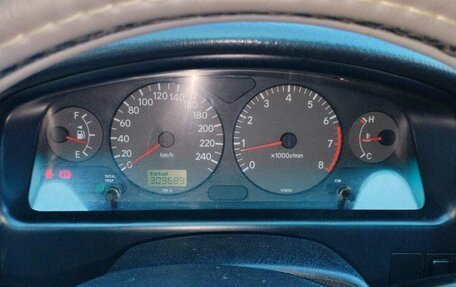 Toyota Avensis III рестайлинг, 2002 год, 420 000 рублей, 10 фотография