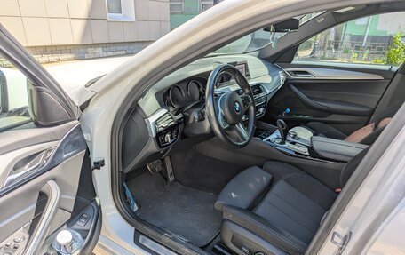 BMW 5 серия, 2018 год, 3 600 000 рублей, 11 фотография