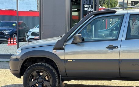 Chevrolet Niva I рестайлинг, 2017 год, 720 000 рублей, 8 фотография