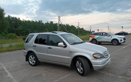 Mercedes-Benz M-Класс, 1999 год, 590 000 рублей, 2 фотография