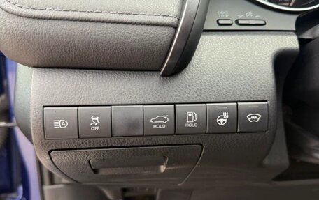 Toyota Camry, 2021 год, 3 300 000 рублей, 8 фотография