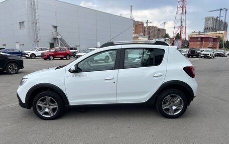 Renault Sandero II рестайлинг, 2019 год, 880 000 рублей, 9 фотография