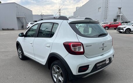 Renault Sandero II рестайлинг, 2019 год, 880 000 рублей, 6 фотография