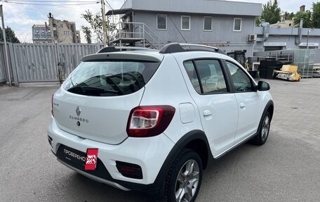 Renault Sandero II рестайлинг, 2019 год, 880 000 рублей, 4 фотография
