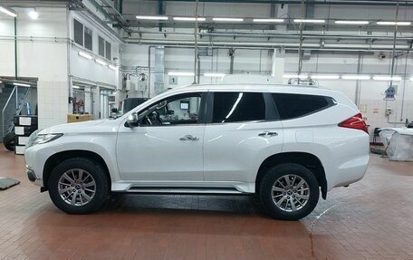 Mitsubishi Pajero Sport III рестайлинг, 2018 год, 2 149 000 рублей, 4 фотография