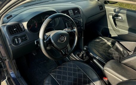 Volkswagen Polo VI (EU Market), 2016 год, 1 300 000 рублей, 5 фотография