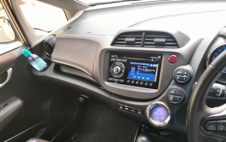 Honda Fit Shuttle I рестайлинг, 2012 год, 1 050 000 рублей, 8 фотография