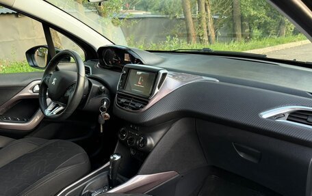 Peugeot 2008 II, 2014 год, 895 000 рублей, 7 фотография
