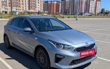KIA cee'd III, 2018 год, 1 800 000 рублей, 8 фотография