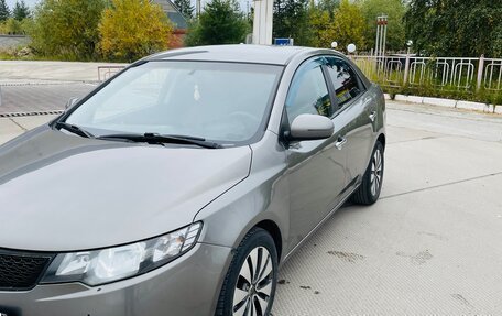 KIA Cerato III, 2010 год, 650 000 рублей, 2 фотография