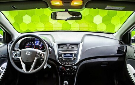 Hyundai Solaris II рестайлинг, 2016 год, 1 050 000 рублей, 14 фотография