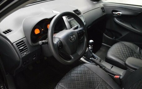 Toyota Corolla, 2011 год, 915 000 рублей, 10 фотография