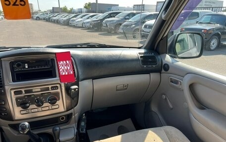 Toyota Land Cruiser 100 рестайлинг 2, 2005 год, 2 799 000 рублей, 15 фотография