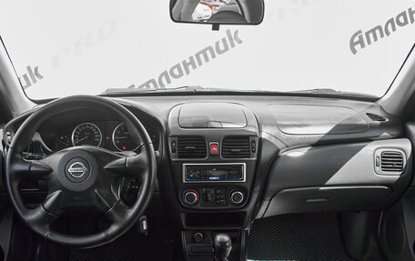 Nissan Almera, 2004 год, 470 000 рублей, 10 фотография