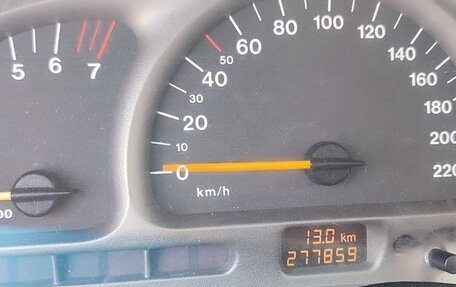 Opel Vectra B рестайлинг, 1998 год, 95 000 рублей, 4 фотография