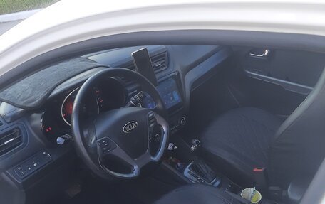 KIA Rio III рестайлинг, 2017 год, 650 000 рублей, 6 фотография