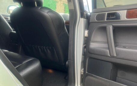 Volkswagen Touareg III, 2008 год, 859 000 рублей, 11 фотография