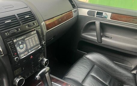 Volkswagen Touareg III, 2008 год, 859 000 рублей, 14 фотография