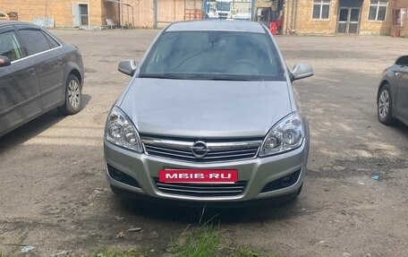 Opel Astra H, 2013 год, 850 000 рублей, 4 фотография