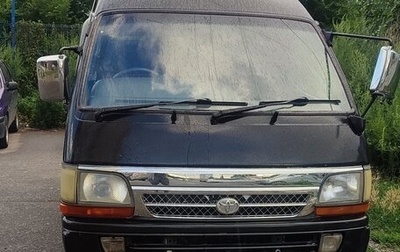 Toyota HiAce H100, 2002 год, 850 000 рублей, 1 фотография