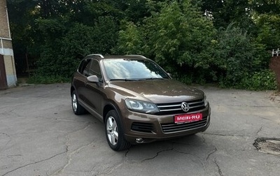 Volkswagen Touareg III, 2011 год, 1 950 000 рублей, 1 фотография