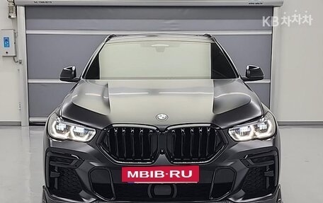 BMW X6, 2022 год, 6 820 000 рублей, 2 фотография