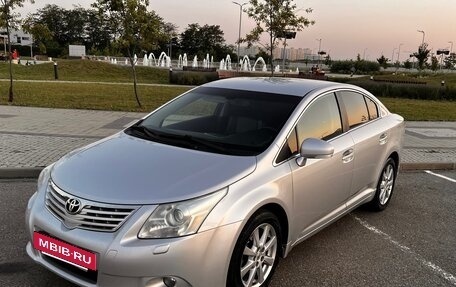 Toyota Avensis III рестайлинг, 2010 год, 930 000 рублей, 3 фотография