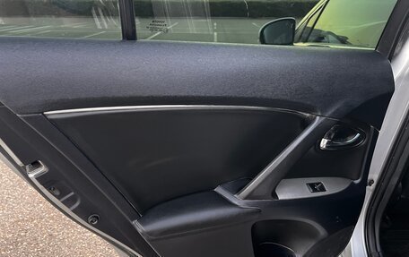 Toyota Avensis III рестайлинг, 2010 год, 930 000 рублей, 18 фотография