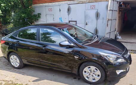 Hyundai Solaris II рестайлинг, 2016 год, 1 200 000 рублей, 2 фотография