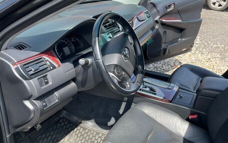 Toyota Camry, 2012 год, 2 000 000 рублей, 5 фотография