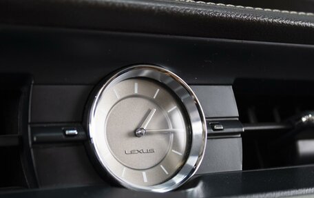 Lexus ES VII, 2016 год, 2 700 000 рублей, 10 фотография