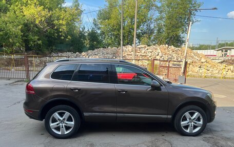 Volkswagen Touareg III, 2011 год, 1 950 000 рублей, 5 фотография