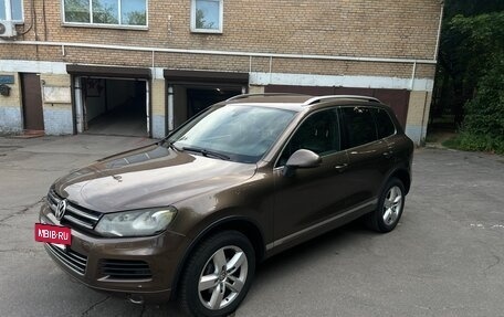 Volkswagen Touareg III, 2011 год, 1 950 000 рублей, 7 фотография