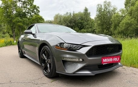 Ford Mustang VI рестайлинг, 2021 год, 4 500 000 рублей, 8 фотография
