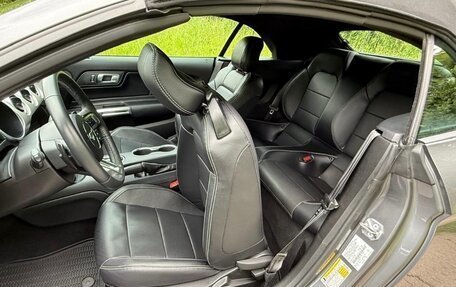 Ford Mustang VI рестайлинг, 2021 год, 4 500 000 рублей, 19 фотография