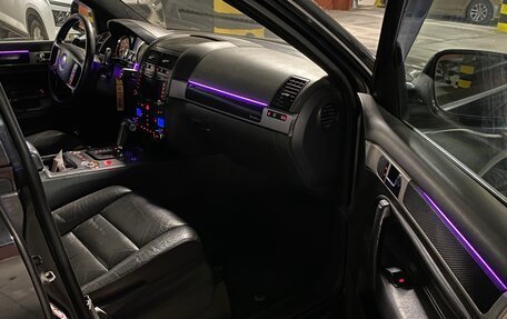 Volkswagen Touareg III, 2005 год, 1 200 000 рублей, 8 фотография