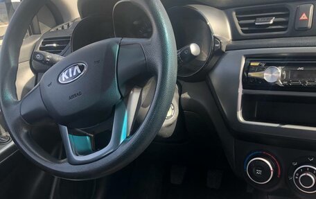 KIA Rio III рестайлинг, 2014 год, 895 000 рублей, 3 фотография